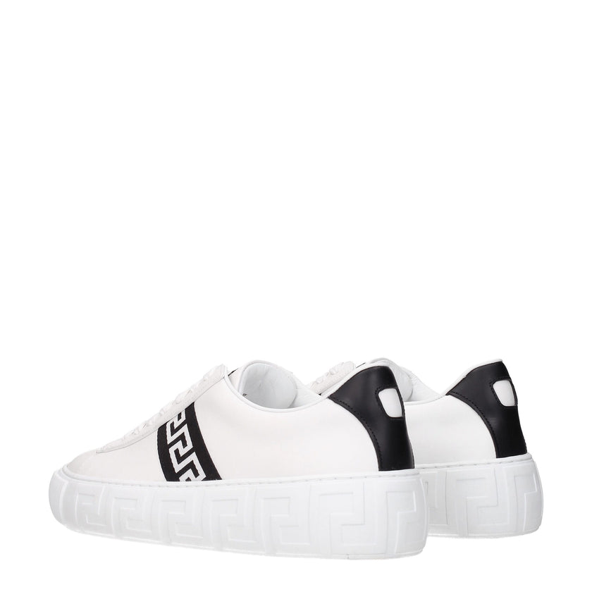 White Leather SneakersDescription: The product with MPN DSU84041A007752W020 and code F69426 leather in white is a sneakers designed by Versace. It has features like side detail, front logo. Additional Info: Style: Casual Closing type: Lace up Closure Mate