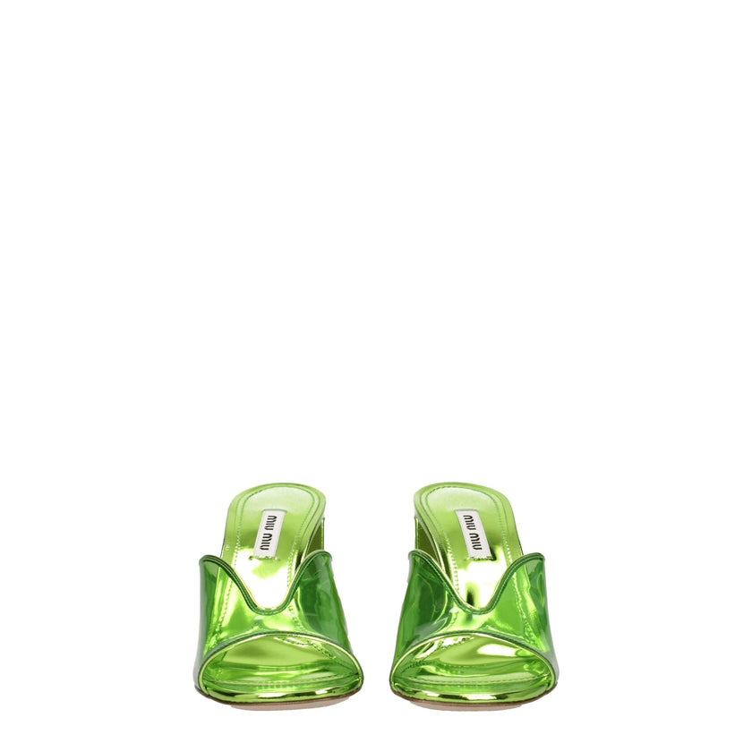 Green Plexiglass Platform SandalsDescription: The product with MPN 5XX5783LLU085F0613 and code F76693 plexiglass in green is a sandals designed by Miu Miu. Additional Info: Style: Casual Materials: Leather Shoe sole: Leather Heel height: 8.5 cm Shoe tip: