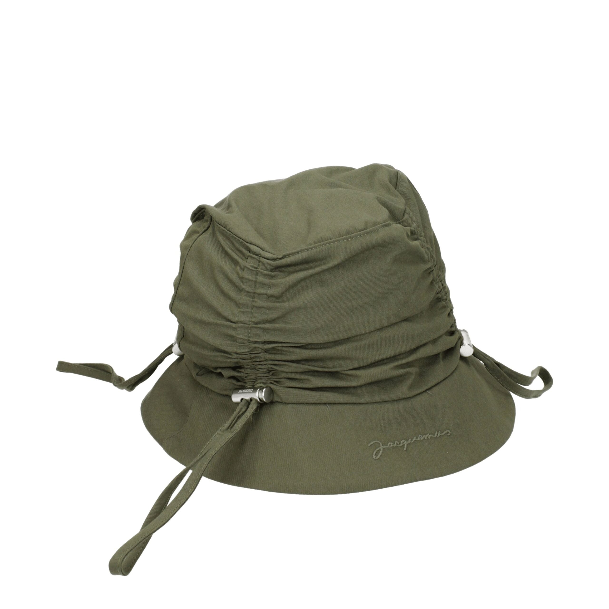 Green Cotton Bucket HatDescription: The product with MPN 235AC4705047560 and code F76828 cotton in green is a hats designed by Jacquemus. It has features like front logo. Additional Info: Color details: Silver Style: Casual Materials: Cotton Composition: