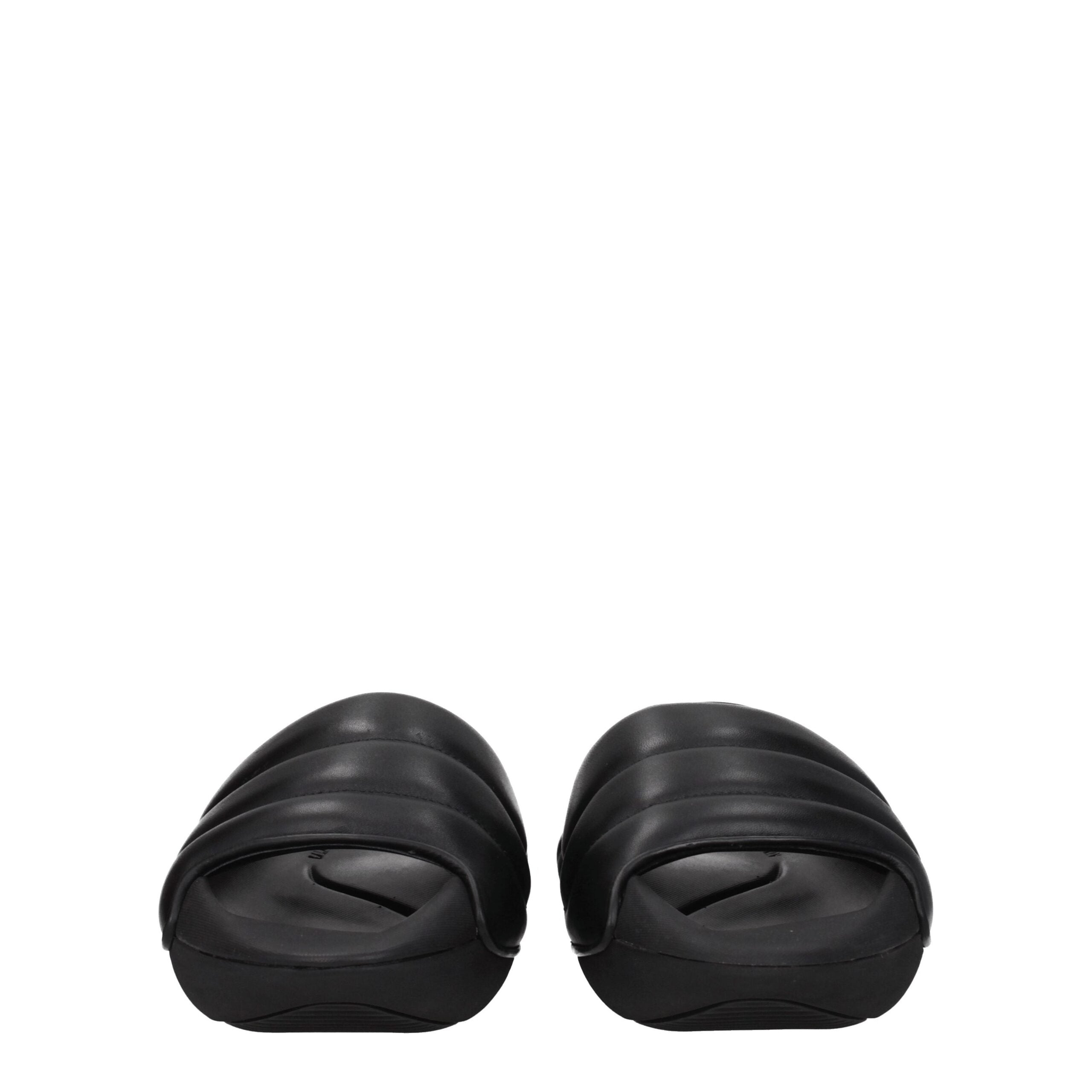 Black Leather SlippersDescription: The product with MPN VL299LPQP0PA and code F77106 leather in black is a slippers and clogs designed by Balmain. It has features like side logo. Additional Info: Style: Casual Materials: Leather Shoe sole: Rubber Heel hei