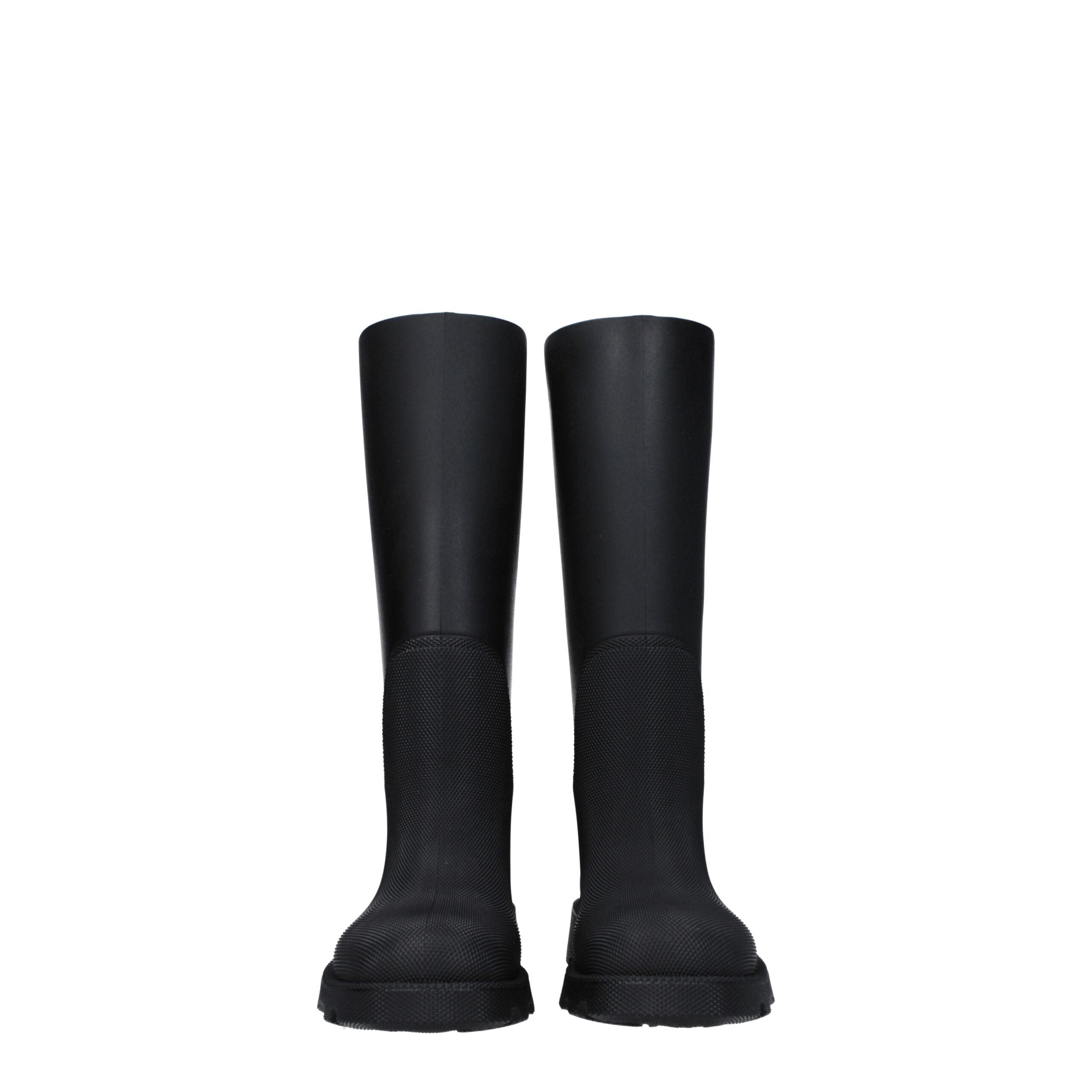 Black Cotton Rain BootsDescription: The product with MPN 8077778 and code F78315 rubber in black is a boots designed by Burberry. Additional Info: Style: Casual Materials: Rubber Shoe sole: Rubber Heel height: 3.5 cm Shoe tip: Round toe Heel type: Mid hee