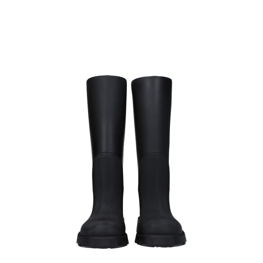 Black Cotton Rain BootsDescription: The product with MPN 8077778 and code F78315 rubber in black is a boots designed by Burberry. Additional Info: Style: Casual Materials: Rubber Shoe sole: Rubber Heel height: 3.5 cm Shoe tip: Round toe Heel type: Mid hee