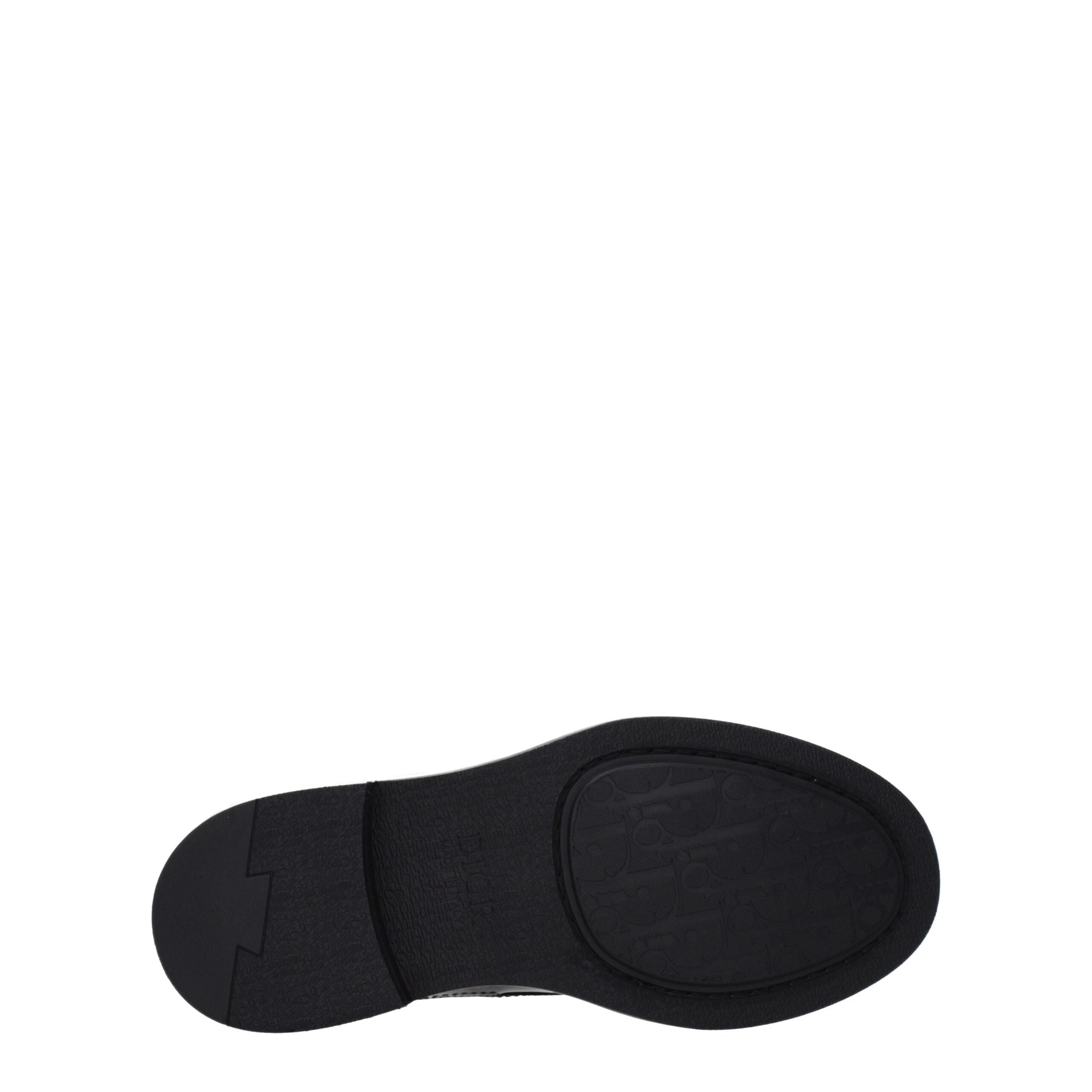 Black Leather Ankle BootsDescription: The product with MPN 3BO305ZJQ969 and code F79019 leather in black is a ankle boots designed by Christian Dior. It has features like side logo, back logo. Additional Info: Style: Casual Closing type: Lace up Closure M