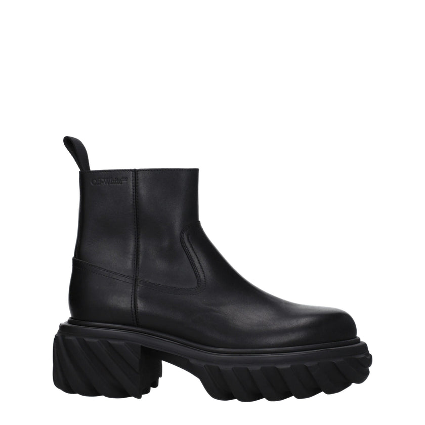 Black Leather Ankle BootsDescription: The product with MPN OMID029LEA0011010 and code F79083 leather in black is a ankle boots designed by Off-White. It has features like side logo. Additional Info: Style: Casual Closing type: Zip Closure Materials: Leath