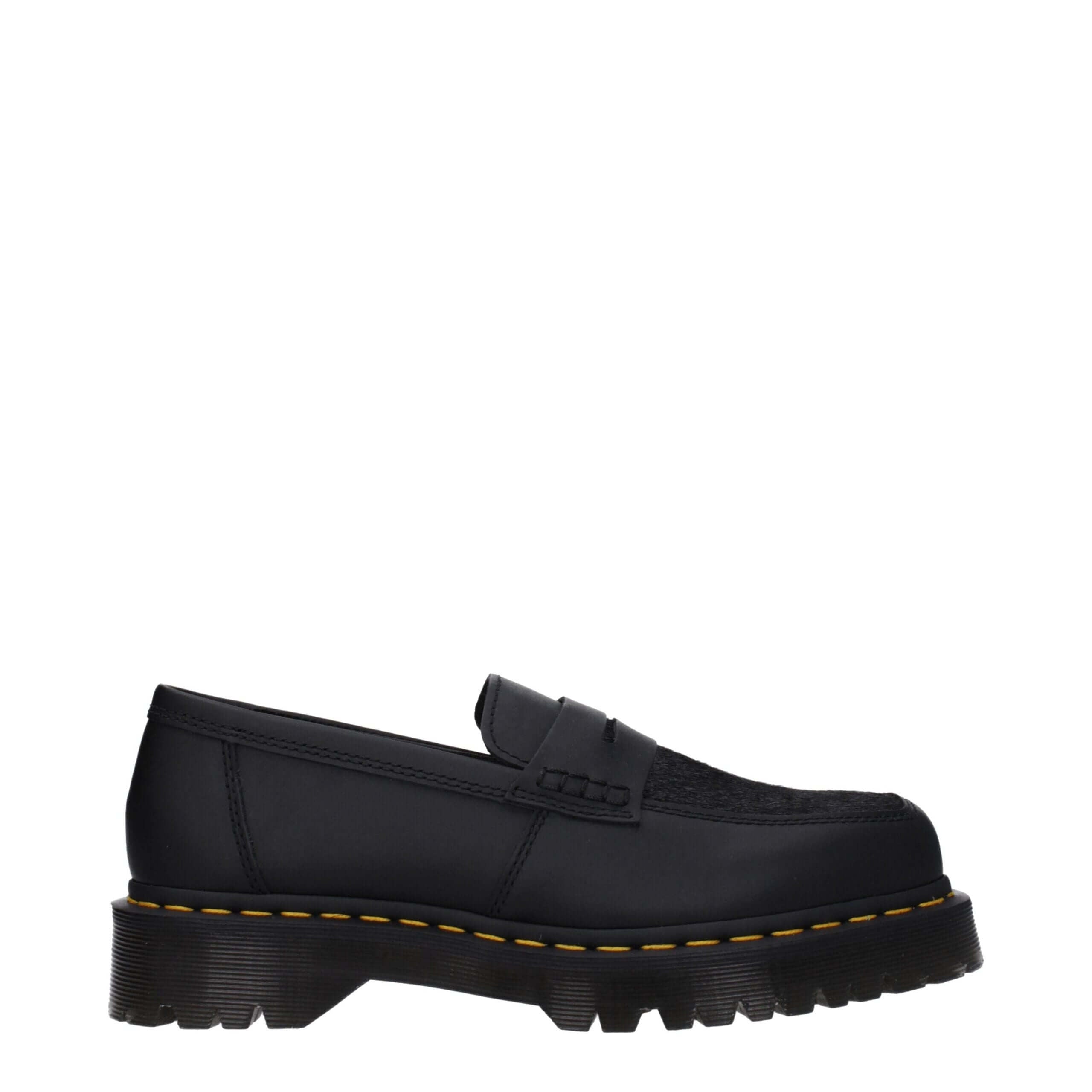 Black Leather Slip-On LoafersDescription: The product with MPN UPENTONBEXSQPNY31303001 and code F79202 leather in black is a loafers designed by Dr. Martens. Additional Info: Style: Casual Materials: Leather Shoe sole: Rubber Heel height: 3.5 cm Shoe tip: