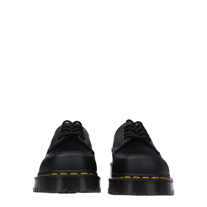 Black Leather Oxfords And DerbiesDescription: The product with MPN U5IBEX31171001 and code F79198 leather in black is a lace up and monkstrap designed by Dr. Martens. Additional Info: Style: Casual Closing type: Lace up Closure Materials: Leather Shoe sol