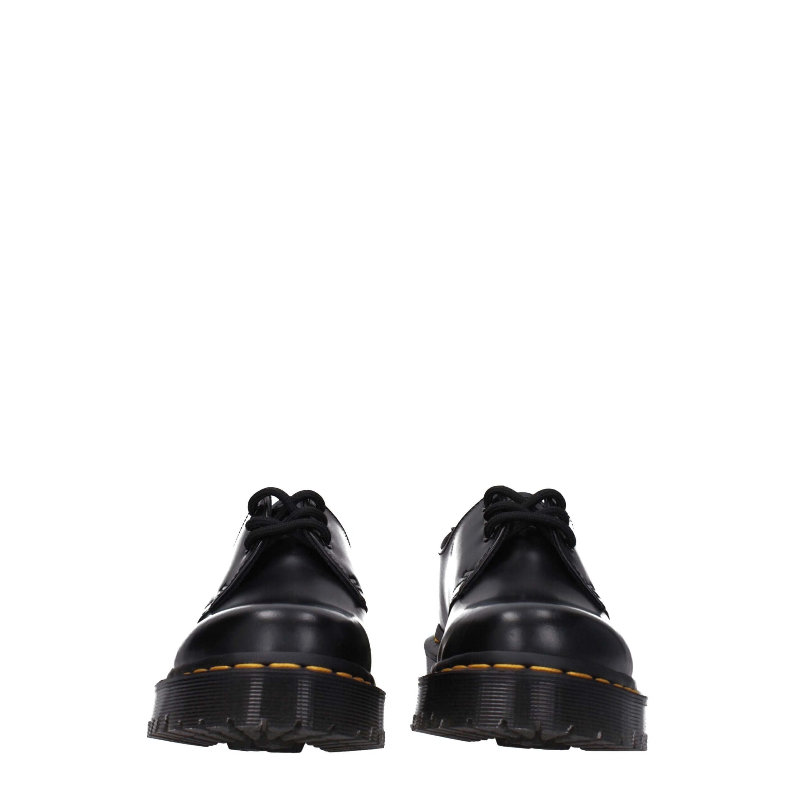 Black Leather Oxfords And DerbiesDescription: The product with MPN D1461BEX21084001 and code F79197 leather in black is a lace up and monkstrap designed by Dr. Martens. Additional Info: Style: Casual Closing type: Lace up Closure Materials: Leather Shoe s