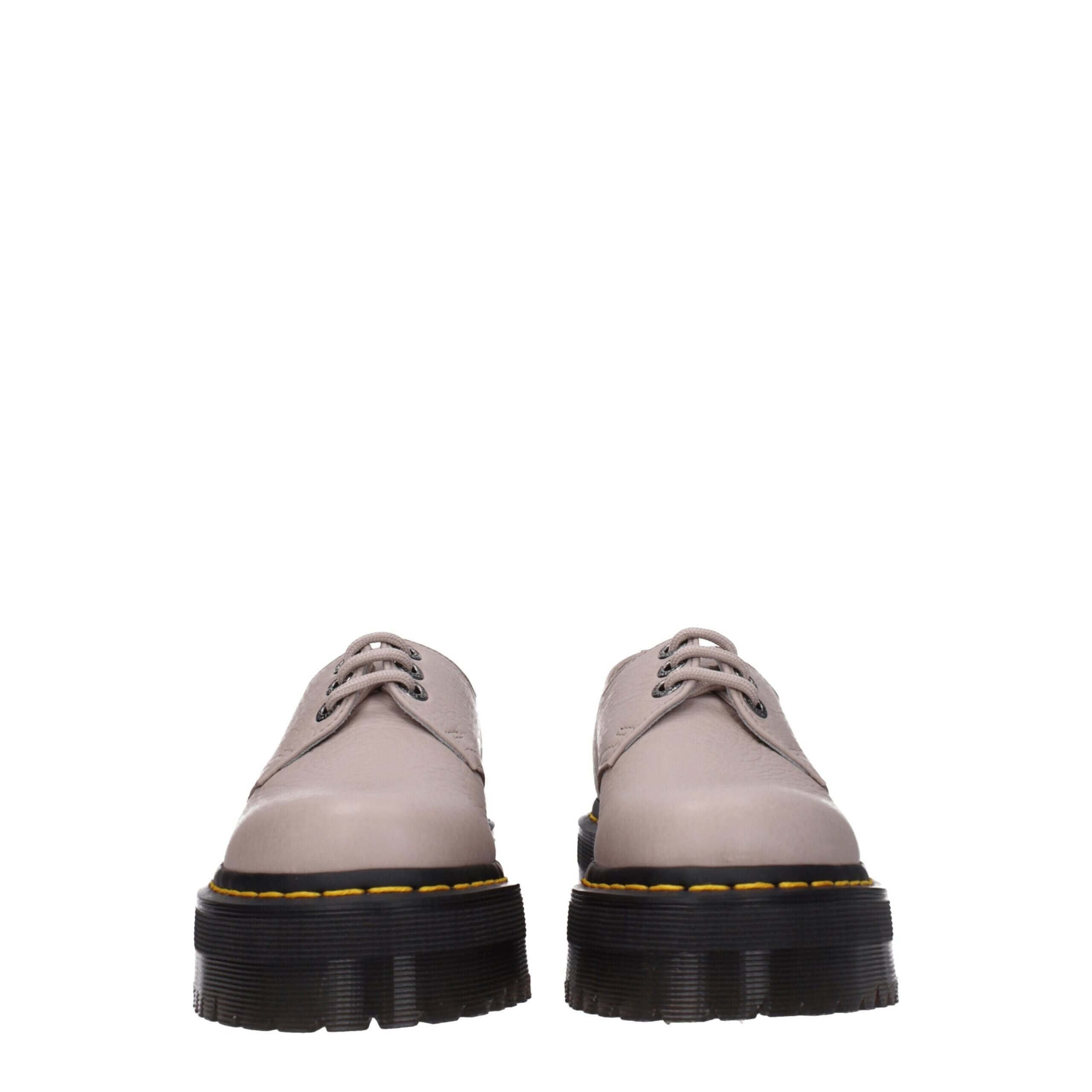 Gray Leather Oxfords And DerbiesDescription: The product with MPN D1461QUADII31167348 and code F79199 leather in gray is a lace up and monkstrap designed by Dr. Martens. Additional Info: Style: Casual Closing type: Lace up Closure Materials: Leather Shoe