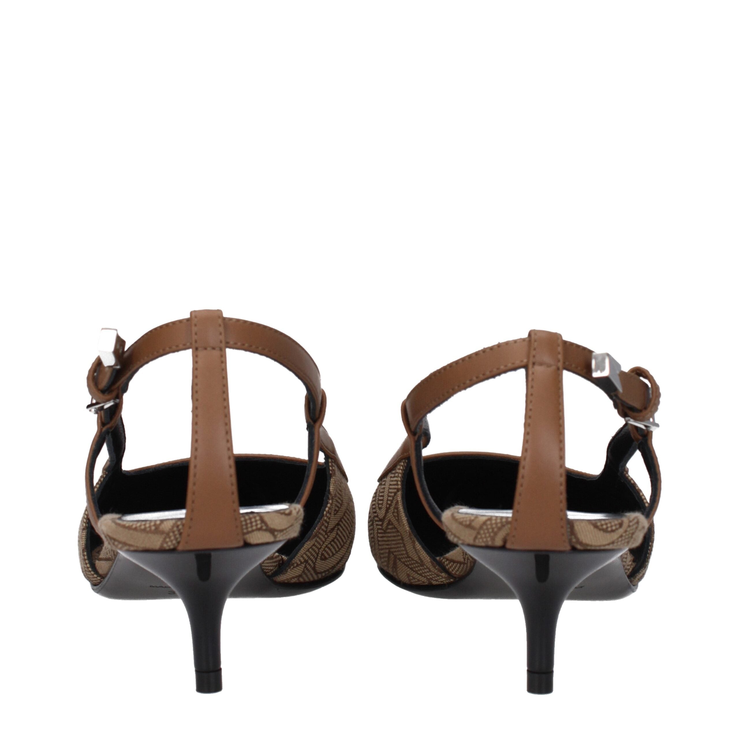 Beige Fabric Mid Heel PumpsDescription: The product with MPN 10114021A079772N24P and code F79955 fabric in beige is a sandals designed by Versace. It has features like logo. Additional Info: Style: Casual Closing type: Buckle Closure Materials: Fabric Sho