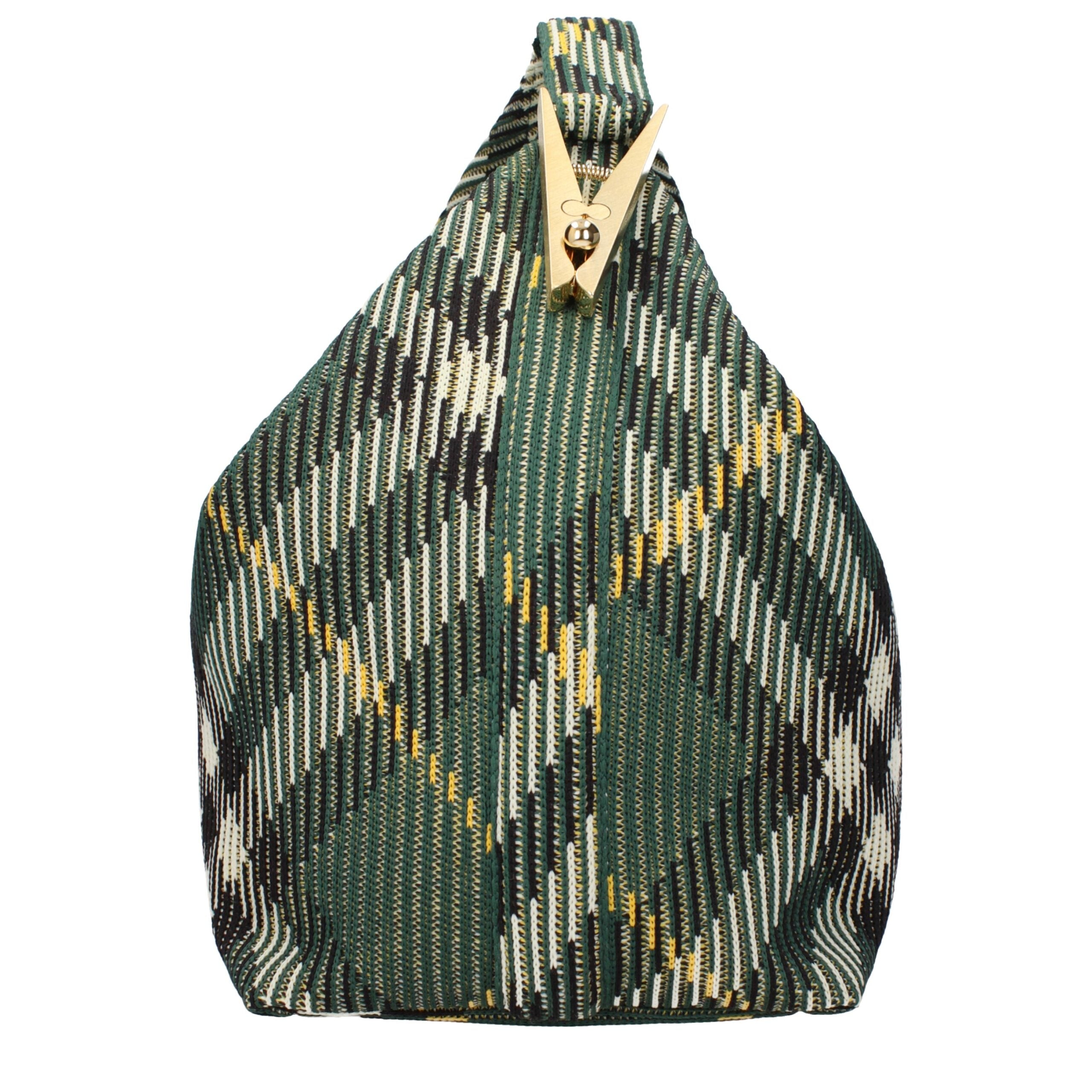 Green Fabric HandbagDescription: The product with MPN 808204MEDIA7 and code F80583 fabric in green is a handbags designed by Burberry. Additional Info: Color details: Gold Bag size: Medium Handle length: 13 cm Depth: 17 cm Closing type: Zip Closure Materi