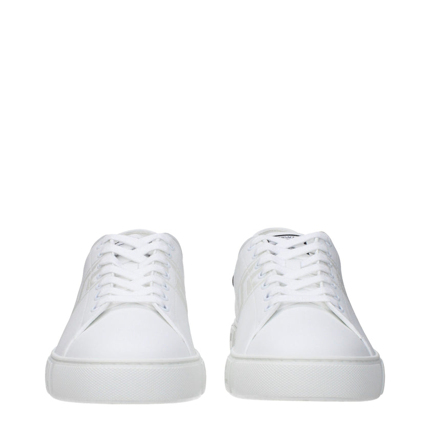 White Leather Low Top SneakersDescription: The product with MPN 10144601A124236WE10 and code F82530 leather in white is a sneakers designed by Versace. It has features like front logo, side logo, back logo. Additional Info: Closing type: Lace up Closure M