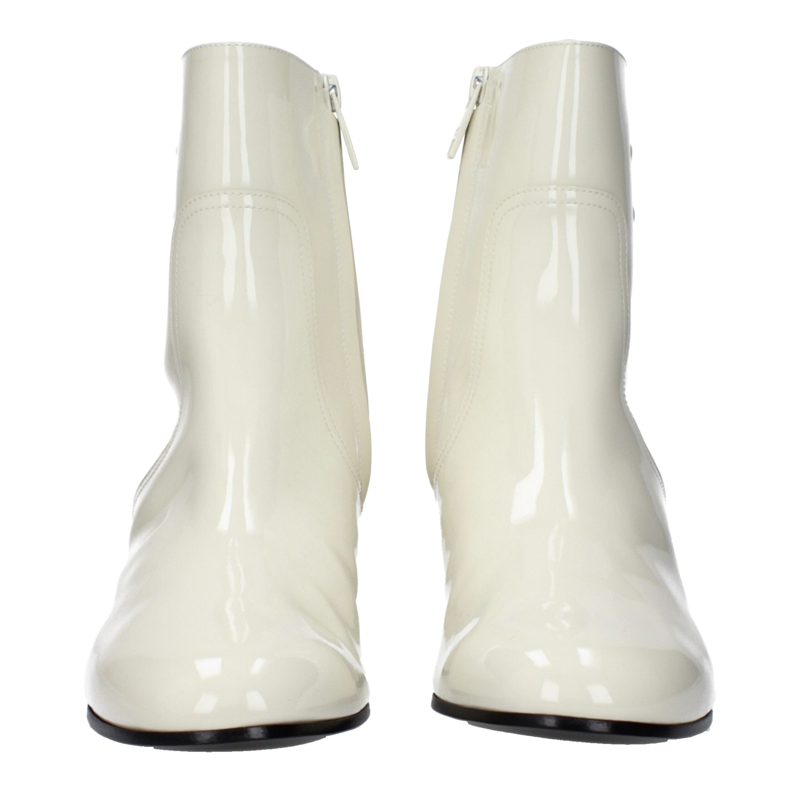 Beige Leather Ankle BootsDescription: The product with MPN 360484582C00WC and code F82549 patent leather in beige is a ankle boots designed by Celine. It has features like side logo. Additional Info: Style: Casual Closing type: Zip Closure Shoe sole: Leat