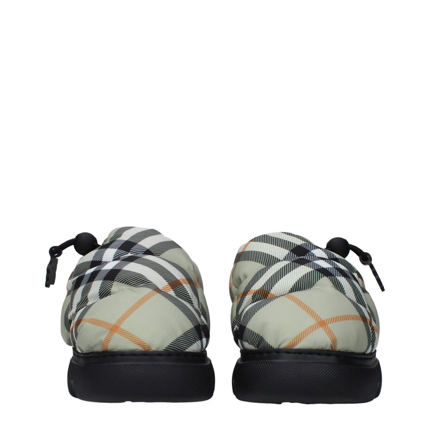 Green Fabric Slip-On LoafersDescription: The product with MPN 8094483 and code F82610 fabric in green is a slip on designed by Burberry. Additional Info: Style: Casual Closing type: Drawstring Closure Shoe sole: Rubber Heel height: 4.5 cm Shoe tip: Round