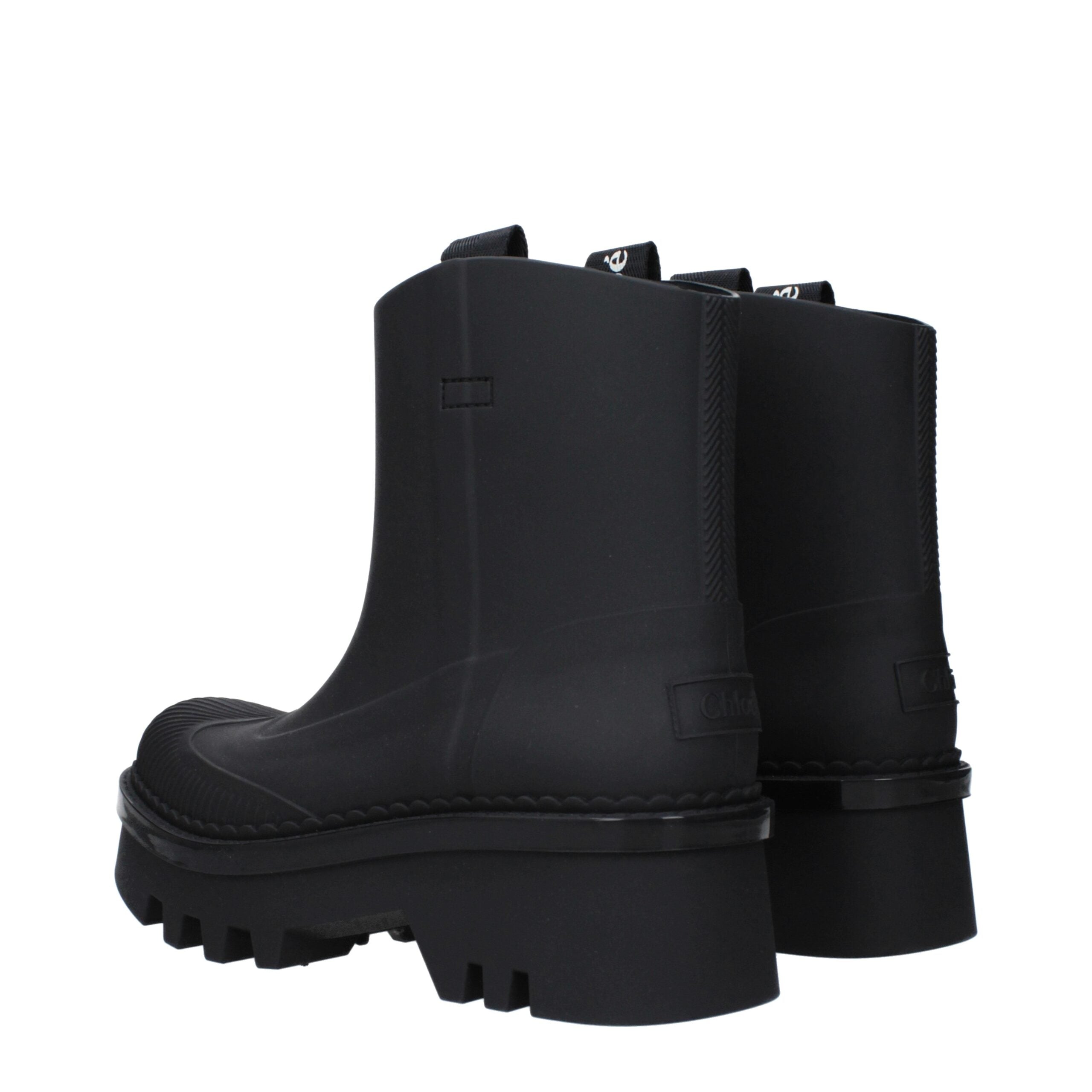 Black Cotton Ankle BootsDescription: The product with MPN CHC23A904FP001 and code F78589 rubber in black is a ankle boots designed by Chloé. It has features like back logo. Additional Info: Style: Street Materials: Rubber Shoe sole: Rubber Heel height: 5.