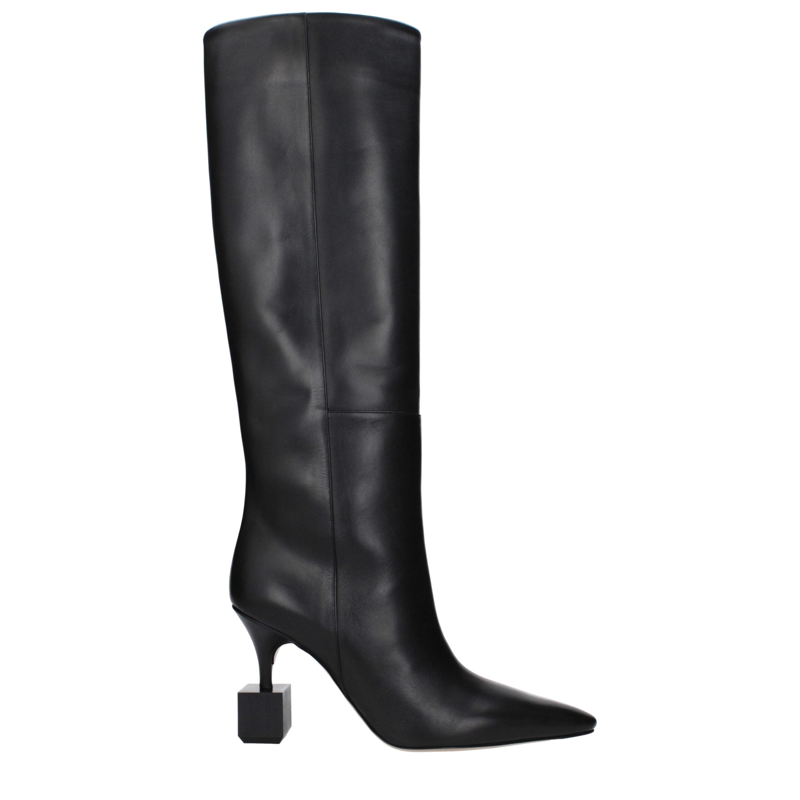 Black Leather High Heel BootsDescription: The product with MPN 243FO1504323990 and code F82921 leather in black is a boots designed by Jacquemus. It has features like vintage effect. Additional Info: Style: Stylish Materials: Leather Shoe sole: Leather He