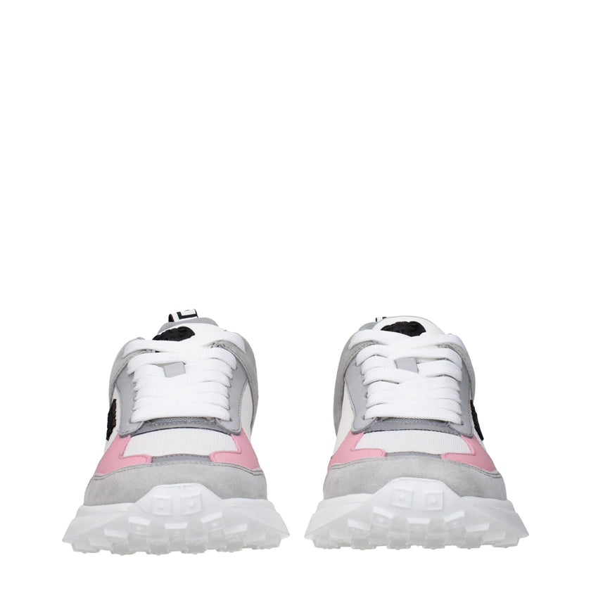 White Fabric SneakersDescription: The product with MPN 10119411A086836W480 and code F83435 fabric in white is a sneakers designed by Versace. It has features like front logo, side logo, back logo.White Fabric Sneakers${tagsVersaceAulae White Fabric Sneake