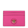 Pink Leather CardholderDescription: The product with MPN 1008105DVIT2T1P86V and code F83546 leather in fuchsia is a document holders designed by Versace. It has features like front detail, back logo.Pink Leather Cardholder${tagsVersaceAulae Pink Leather C