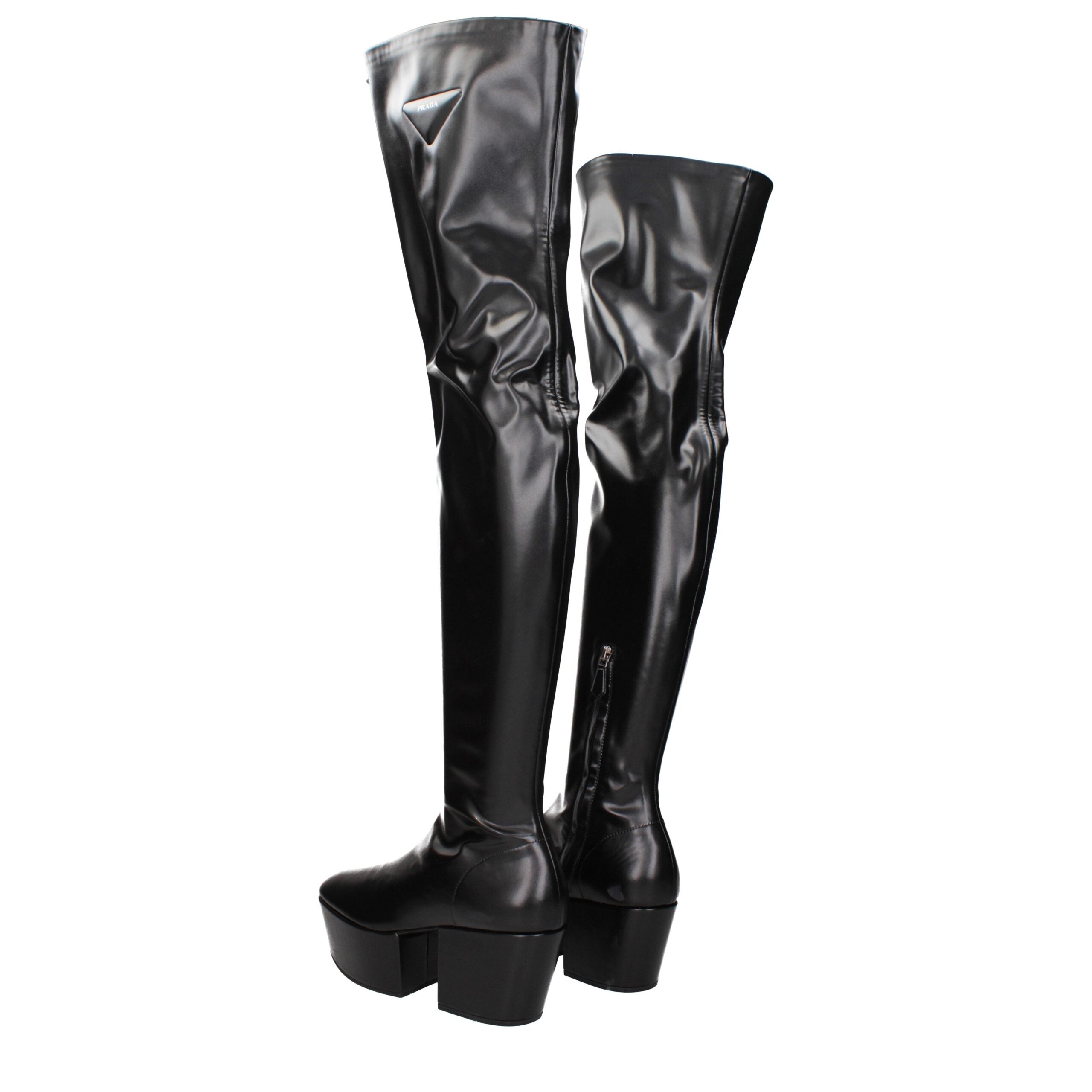 Black Leather Over The KneeDescription: The product with MPN 1WP1443LGW070F0002 and code F83858 leather in black is a boots designed by Prada. It has features like front logo, vintage effect.Black Leather Over The Knee${tagsPradaAulae Black Leather Over T