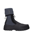 Black Cotton Ankle BootsDescription: The product with MPN 3BO308ZUR968 and code F83855 rubber in black is a ankle boots designed by Christian Dior. It has features like side logo, back logo.Black Cotton Ankle Boots${tagsChristian DiorAulae Black Cotton An