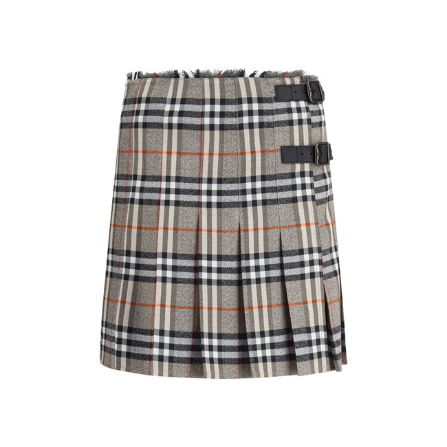 Gray Wool Mini SkirtBurberry’s Check Archive Wool Miniskirt features a flared silhouette with pleats that give it movement and femininity. The waist is finished with short, thin bangs, while leather straps with a B-shaped buckle allow for tailored adjustm