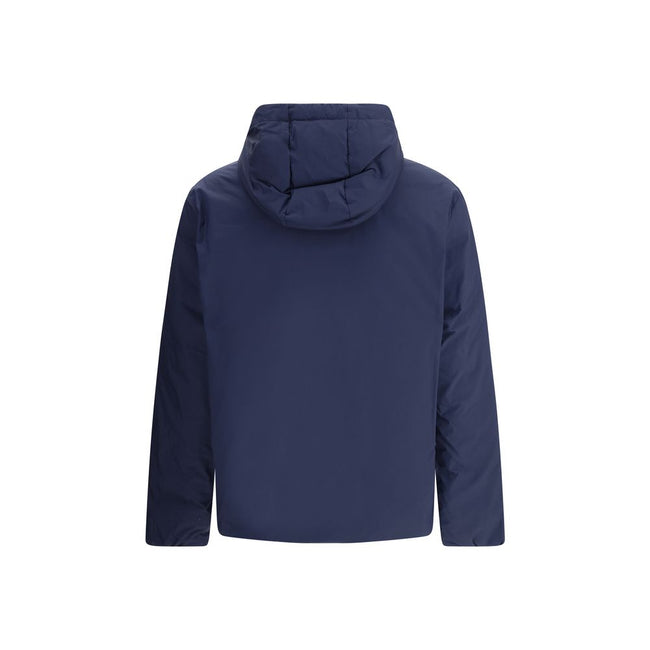 Blue Goose Down Full-Length JacketThe Moncler x Gilga Farm Caracara short Down Jacket by Donald Glover combines elegance and functionality. Crafted from a lightweight cotton and nylon blend, it features hidden boudin quilting, an adjustable drawstring hoo