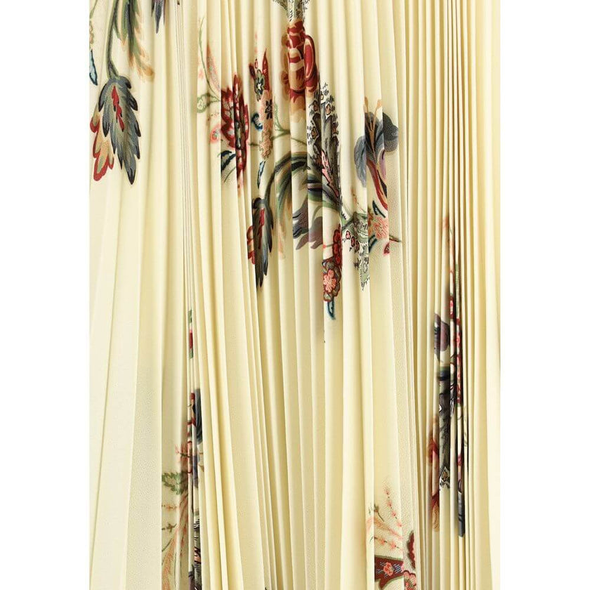 Yellow Polyester Midi SkirtThe Etro midi Skirt is made of lightweight sablé fabric and stands out for its pleated design that gives movement and femininity. The surface is embellished with a refined all-over floral print, typical of the brand’s romantic a