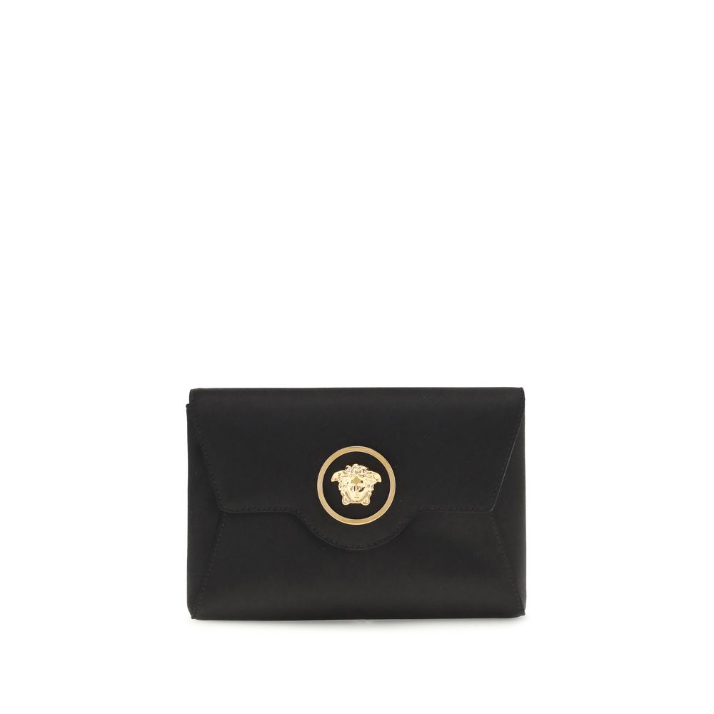 Black Calf Leather Bos Taurus Shoulder BagThe La Medusa Shoulder Bag by Versace is an elegant and iconic accessory, embellished with the distinctive metal La Medusa detail applied to the front flap. Equipped with a practical interior slit pocket, it featu