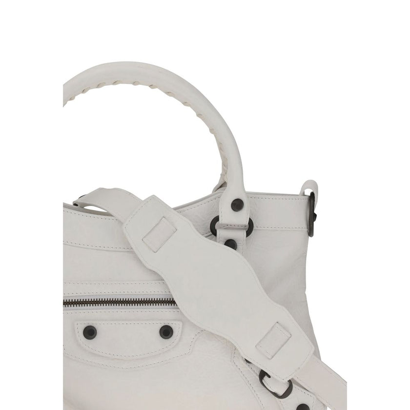White Calf Leather Bos Taurus HandbagBalenciaga’s Le City First Handbag is made of fine Arena Storico lambskin, with two hand-woven handles that enhance its craftsmanship. The adjustable and removable shoulder strap, which features a shoulder reinforcemen