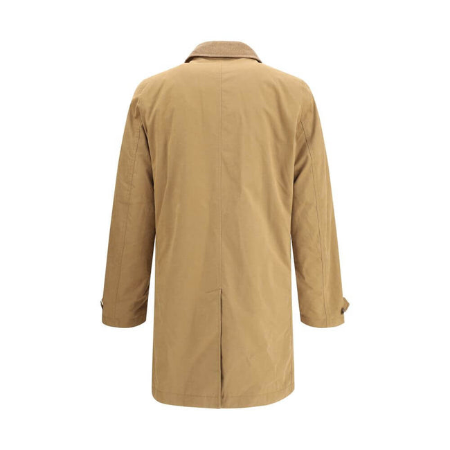 Beige Polyester CoatWoolrich’s Lamar padded Jacket is designed to take on winter with elegance and functionality. Featuring a knee length, it offers optimal protection from the cold without sacrificing style. The classic corduroy collar adds a refined, te