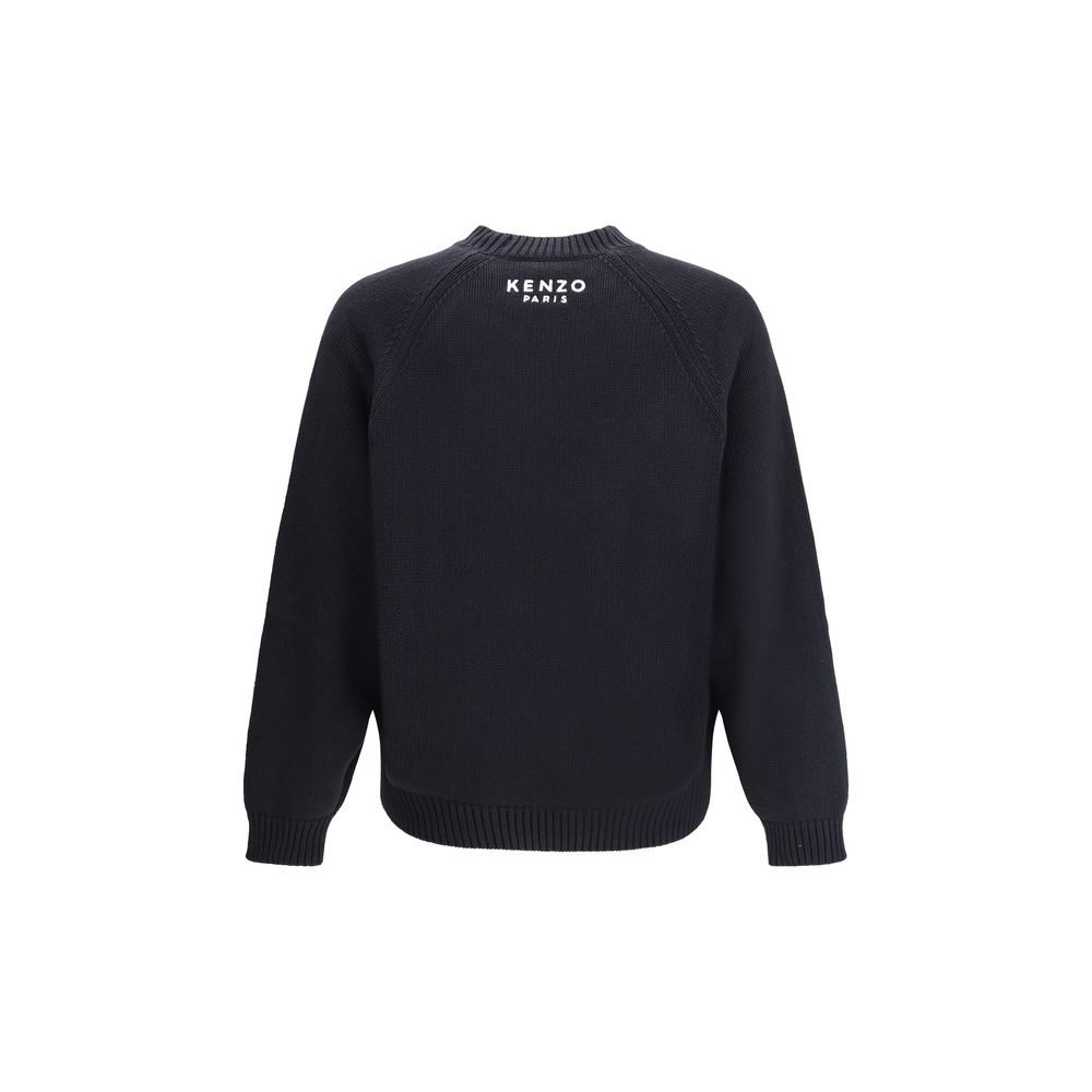 Black Cotton SweatshirtMade from a soft cotton blend, Kenzo’s Sweater features refined Boke Flower embroidery on the chest, the brand’s iconic symbol. The design features raglan sleeves that give a fluid and comfortable fit, while a ribbed crew neck, cuff