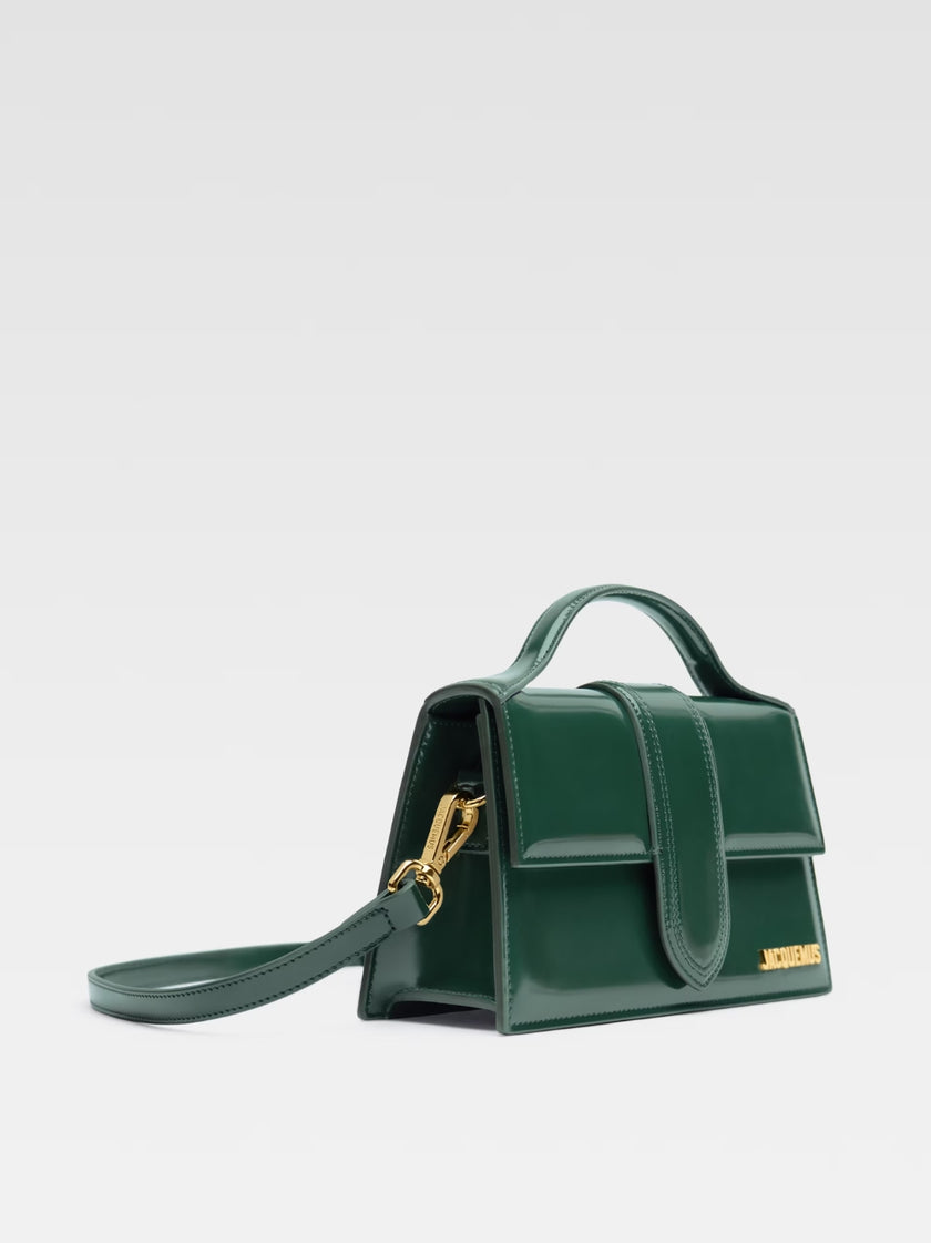 Le Grand Bambino Dark Green BagJACQUEMUS Gorgeous brand new, 100% Authentic Jacquemus Le Grand Bambino Drak Green Bag. Model: 213BA007-3128-590 Color: Dark Green with Gold Hardware Material: Leather Bag with adjustable shoulder strap – Small handle – Remo