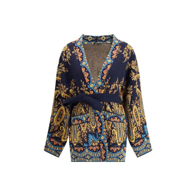 Multicolor Cotton CardiganThe Etro multicoloured Cardigan is a lively and enveloping piece, characterised by a richly coloured pattern that expresses the eclectic style of the brand. Equipped with two practical patch pockets on the front, it is completed