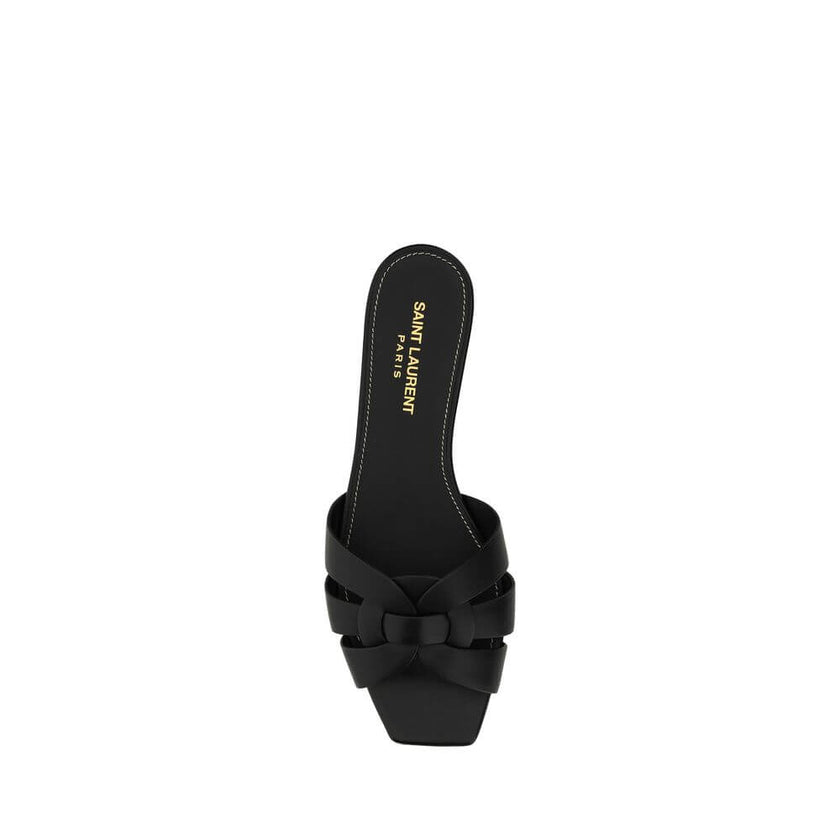 Black Calf Leather Bos Taurus Flat SandalsCalfskin Sandals by Saint Laurent, open square toe, braided design at front, press-studded logo insole, slight leather block heel. Season: AW25 Composition: UPPER 100% Calf Leather Bos Taurus SOLE 100% Calf Leathe