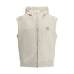 Gray Cotton SweatshirtFendi’s Hooded sweatshirt Vest combines comfort and contemporary style. Featuring a front zipper closure, it features the iconic logo printed on the front, two patch pockets and a ribbed hem that complete the functional and stylish d