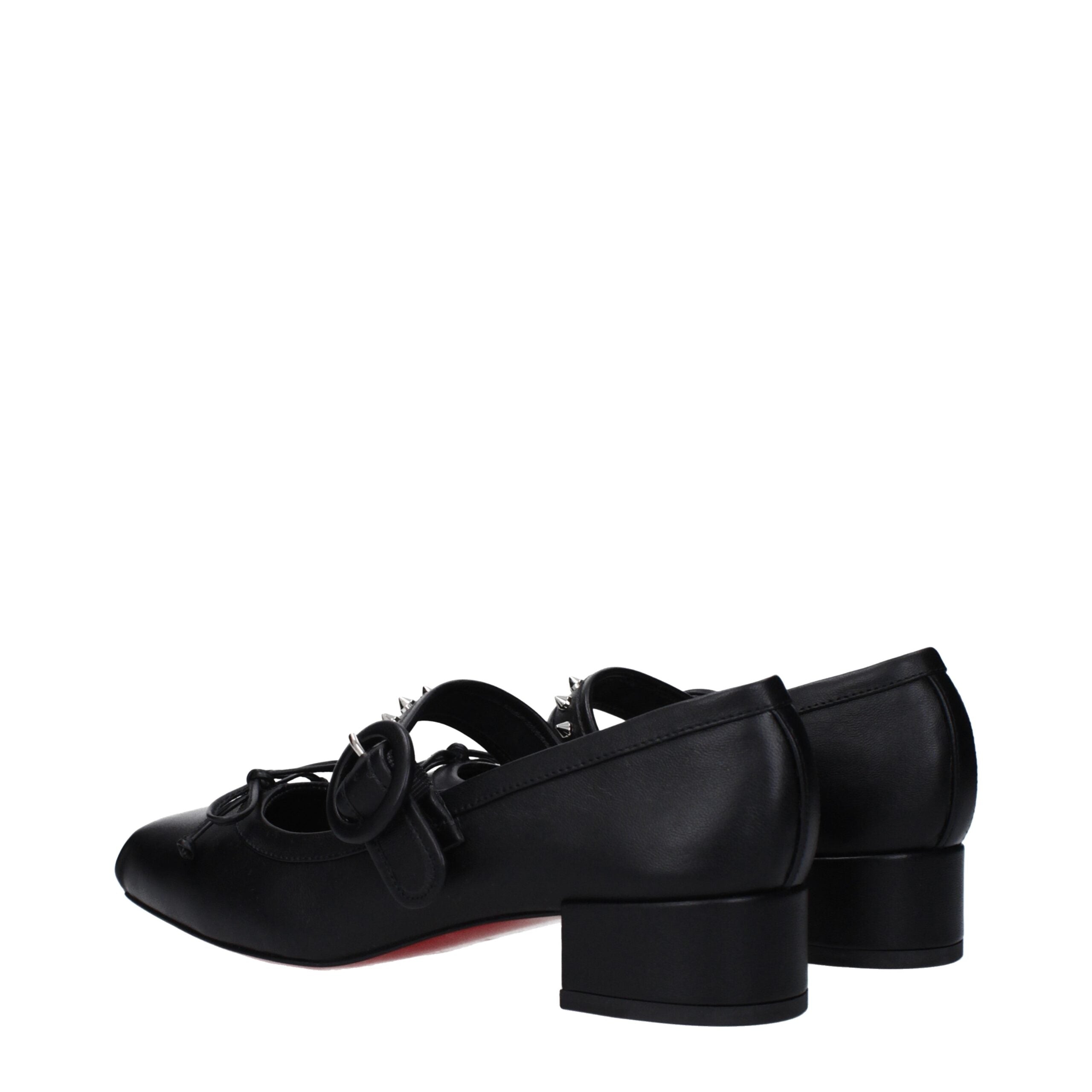 Black Leather Ballet FlatsDescription: The product with MPN 3240626B439 and code F82524 leather in black is a pumps designed by Louboutin. It has features like studs. Additional Info: Color details: Silver Style: Casual Closing type: Buckle Closure Materi