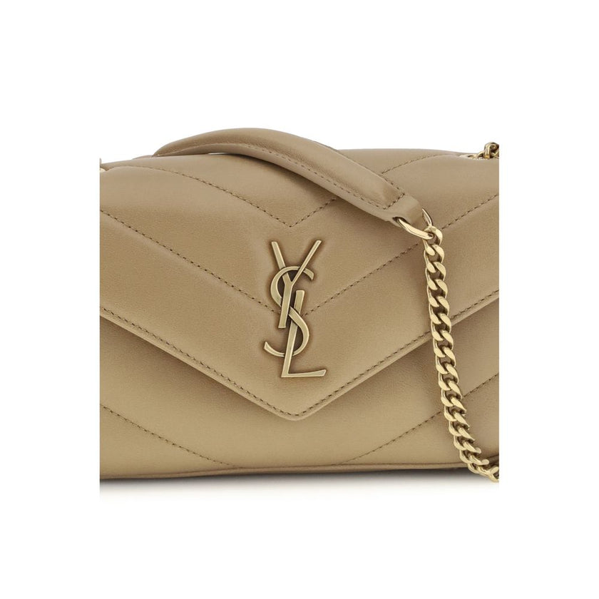 Beige Lamb Ovis Aries Aries Shoulder BagSaint Laurent’s Lou Lou lambskin Shoulder Bag is an elegant and sophisticated accessory. The quilted leather design is embellished with the iconic YSL logo plaque embossed on the front, while the front closure with