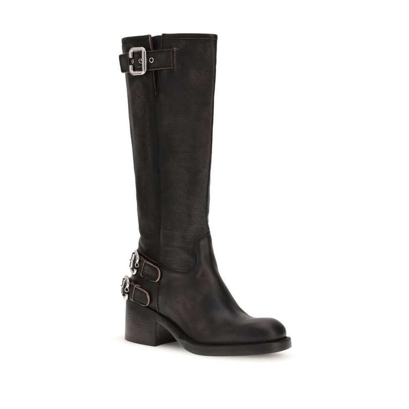Black Calf Leather Bos Taurus Lace-Up BootsChloé’s Dakota biker Boots reinterpret the classic biker style with a sophisticated twist. Crafted from grained and brushed calfskin, they feature a sturdy construction with a tubular shaft and rubber-laminated h