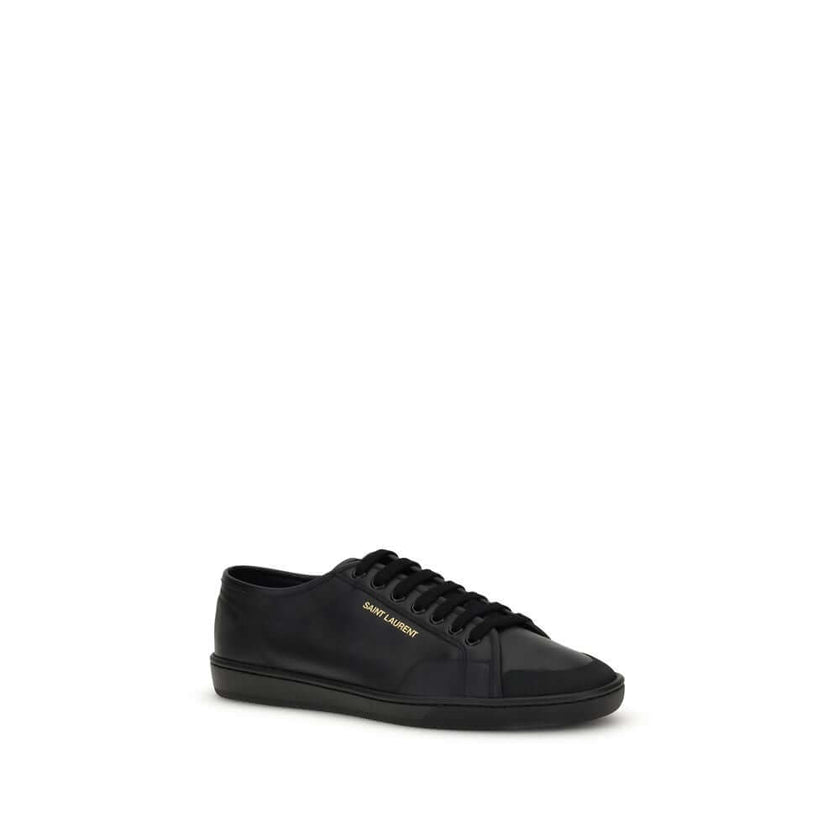 Black Calf Leather Bos Taurus Low Top SneakersSaint Laurent’s Gym Sneakers are a contemporary classic, featuring a lace-up closure and a gold SAINT LAURENT signature on the side that adds a touch of understated luxury. The flat rubber sole ensures comfort