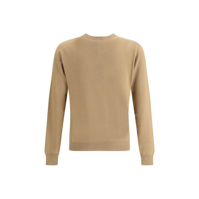 Beige Fleece Wool SweatshirtFendi’s Wool Sweater is a classic and refined piece, crafted with ribbed detailing on the crew neck, hem and cuffs for a comfortable and curated fit. The brand’s iconic logo, stitched tone-on-tone on the front, adds an understa