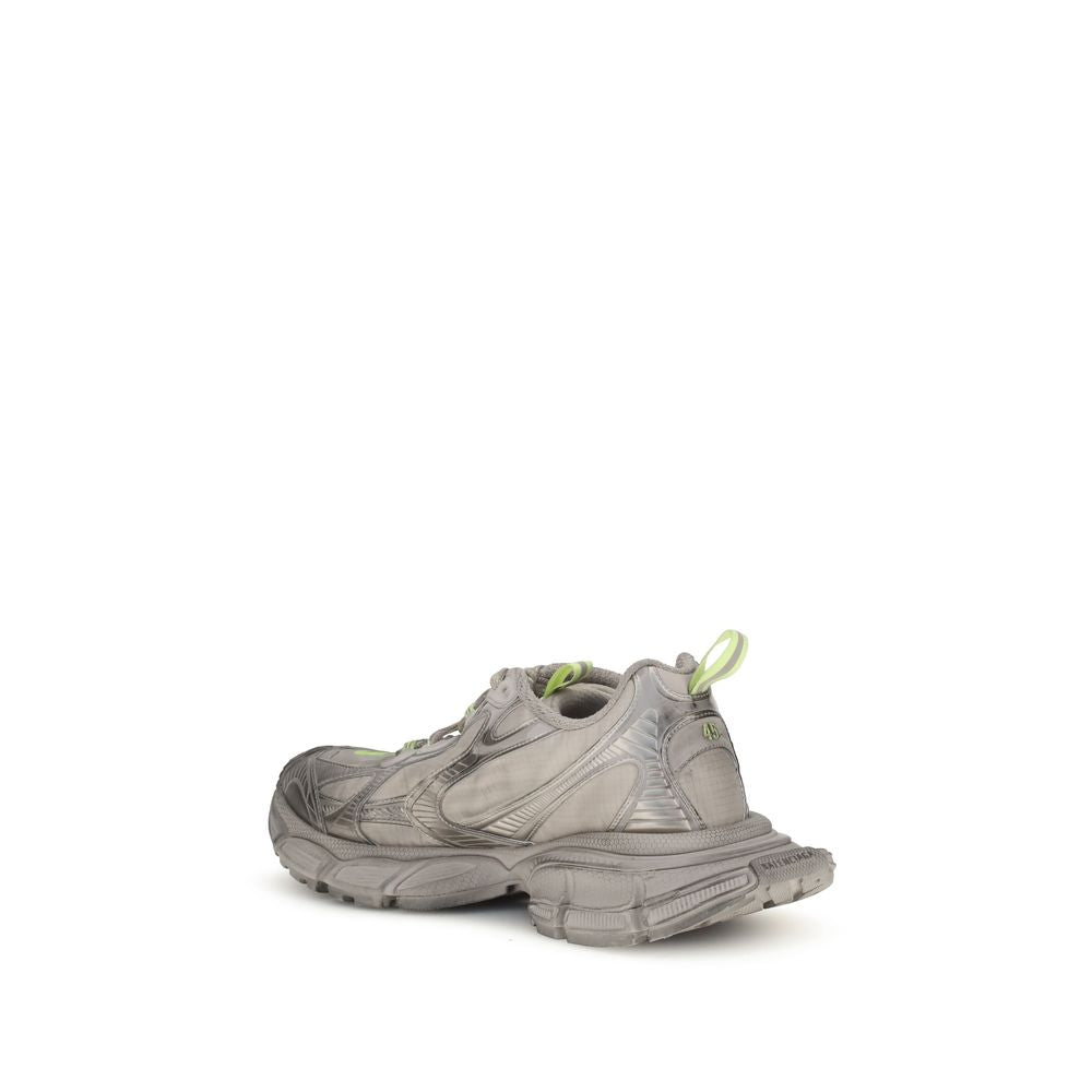 Gray Polyester Athletic SneakersBalenciaga’s 3XL Sneakers combine oversized aesthetics and high-tech details in a combination of mesh and polyurethane in shades of taupe and neon yellow. Featuring a lace-up closure and round toe, it features logo letterin