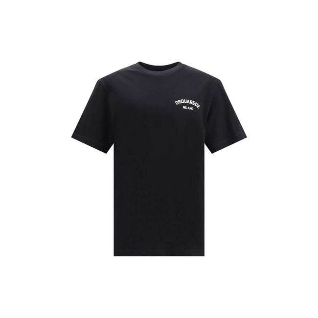 Black Cotton T-ShirtDsquared2’s cotton T-Shirt is an essential garment with an urban, contemporary style. Made from soft cotton, it features a ribbed crew neck for comfort and durability. Printed on the front is the brand’s iconic contrasting monogram, a