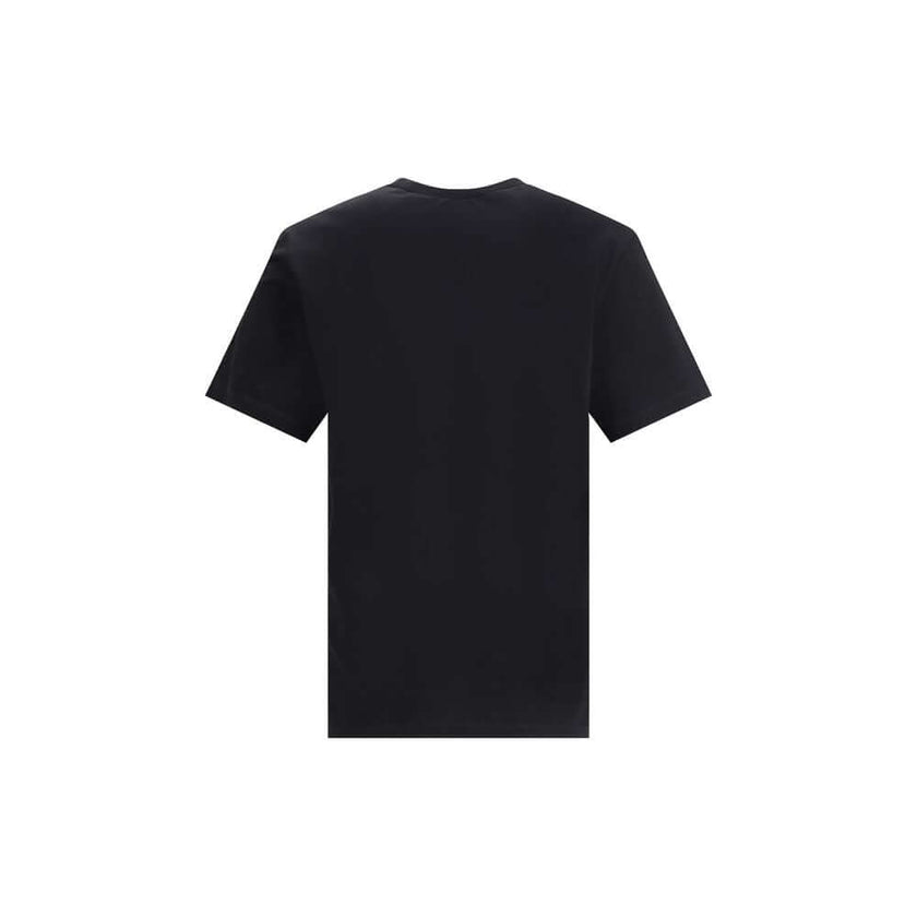 Black Cotton T-ShirtDsquared2’s cotton T-Shirt is an essential garment with an urban, contemporary style. Made from soft cotton, it features a ribbed crew neck for comfort and durability. Printed on the front is the brand’s iconic contrasting monogram, a