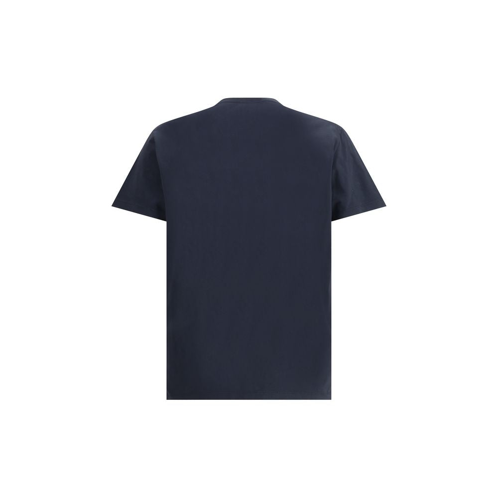 Black Cotton T-ShirtDsquared2’s cotton T-Shirt is a versatile and contemporary piece perfect for a casual and stylish look. Made from soft cotton, it features a ribbed-finished crew neck for comfort and durability. On the front, the contrasting printed lo