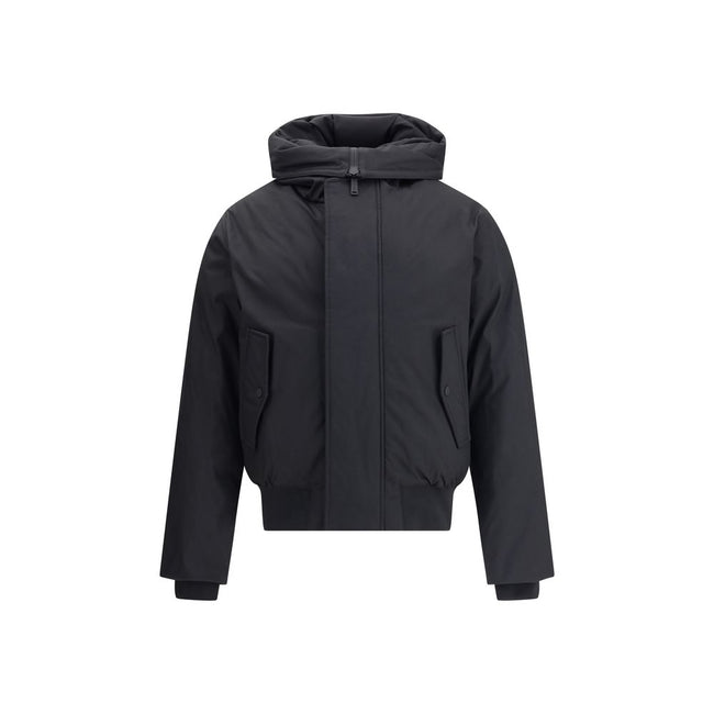 Black Polyester BomberThe Sport short Down Jacket by Dsquared2 is a padded garment with a functional and urban design. Featuring a hood and concealed front zipper and button closure, it has a ribbed elastic hem and cuffs for a comfortable fit. Two front w