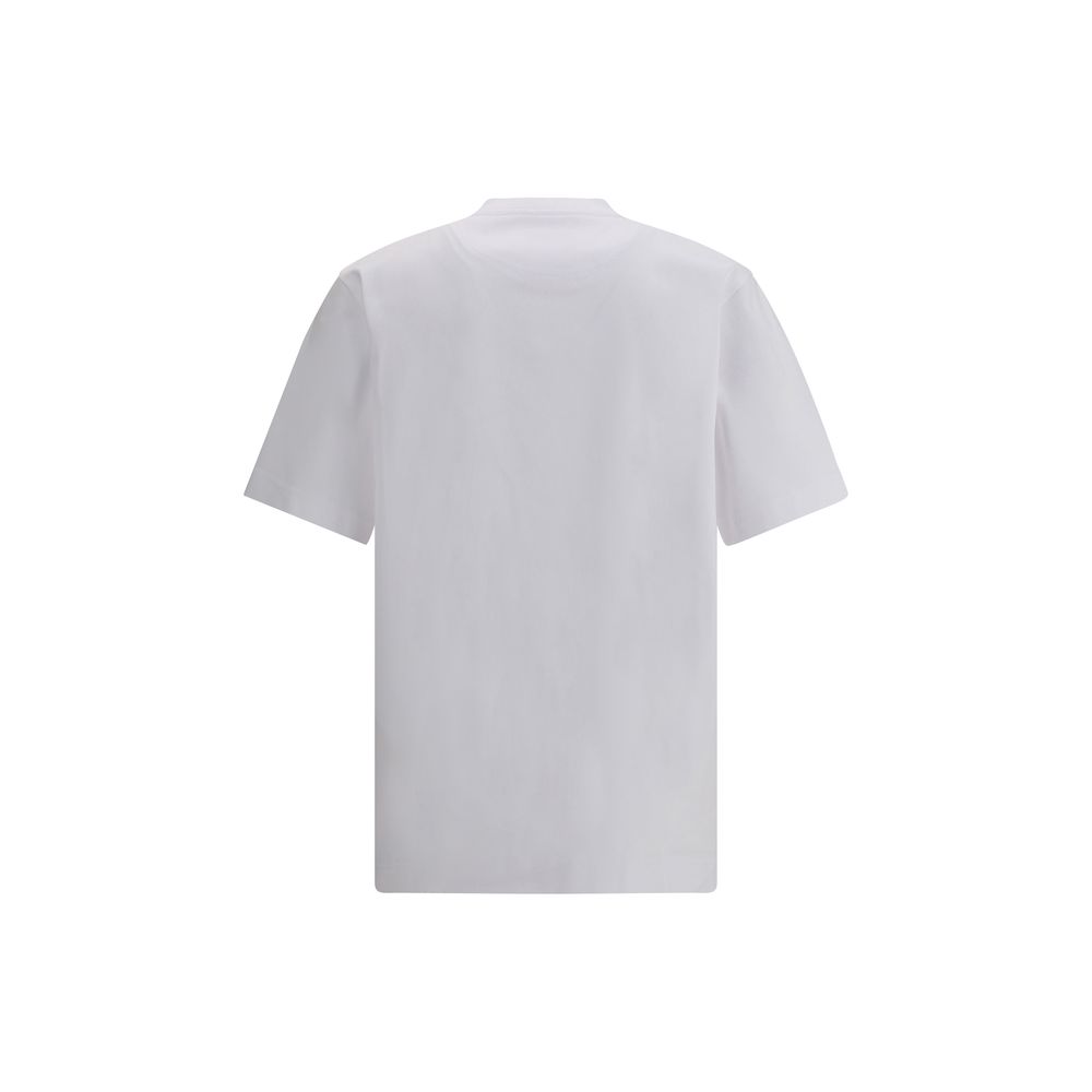 T-shirt with pocketCotton T-Shirt by Fendi features a crew neck and regular fit for optimal comfort. On the front, a zippered patch pocket is embellished with the brand’s iconic contrasting monogram, adding a distinctive detail. The monochrome pattern giv