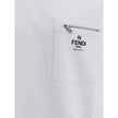 T-shirt with pocketCotton T-Shirt by Fendi features a crew neck and regular fit for optimal comfort. On the front, a zippered patch pocket is embellished with the brand’s iconic contrasting monogram, adding a distinctive detail. The monochrome pattern giv