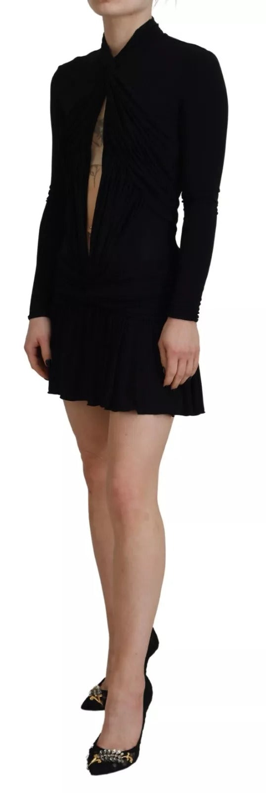 Robe courte noire en viscose à manches longues et découpes