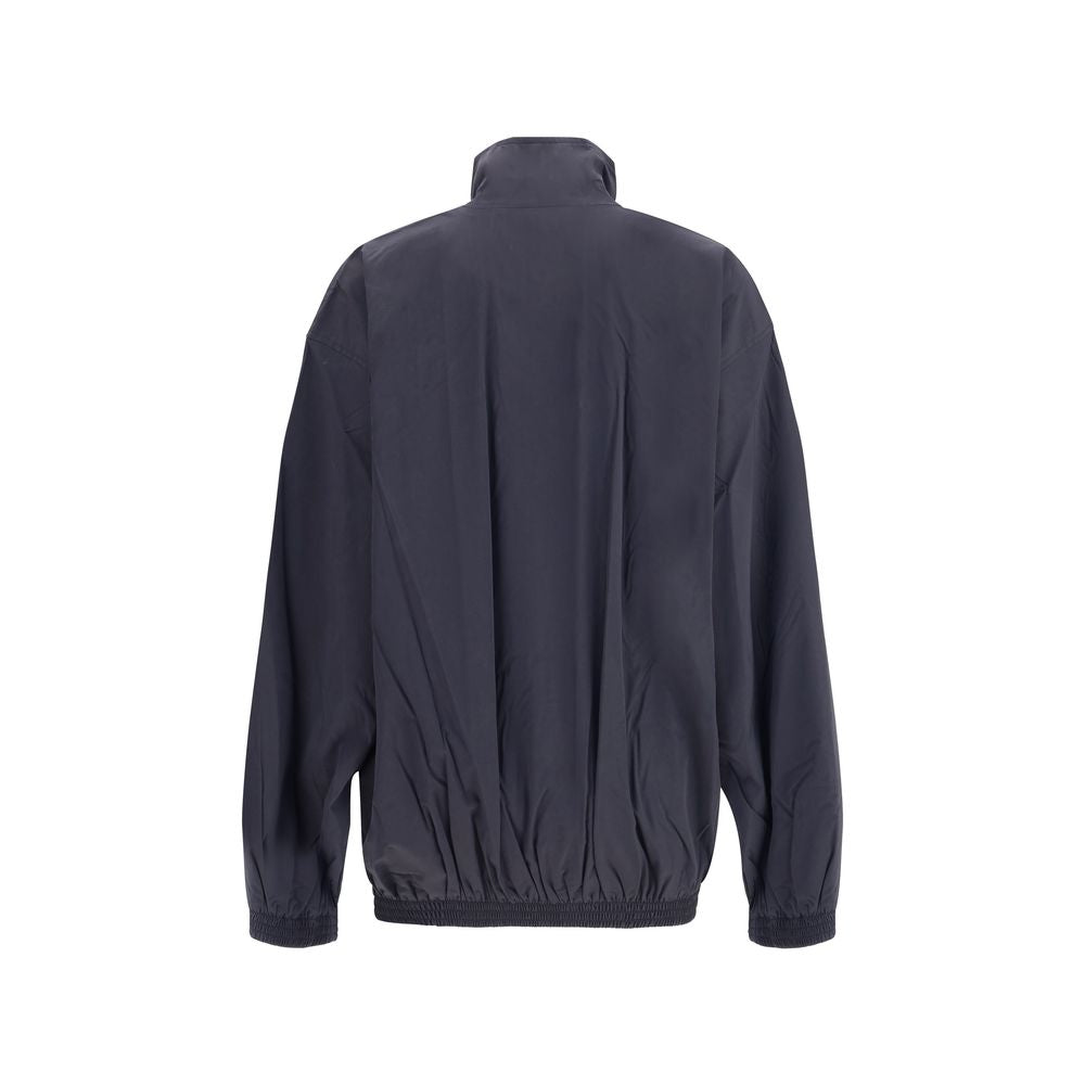 Blue Polyester ClothingBalenciaga’s waterproof Jacket combines functionality and urban style in an essential, technical design. Featuring a double-slider zipper closure, it has a high collar, elastic hem and cuffs for a comfortable fit. Two front welt poc