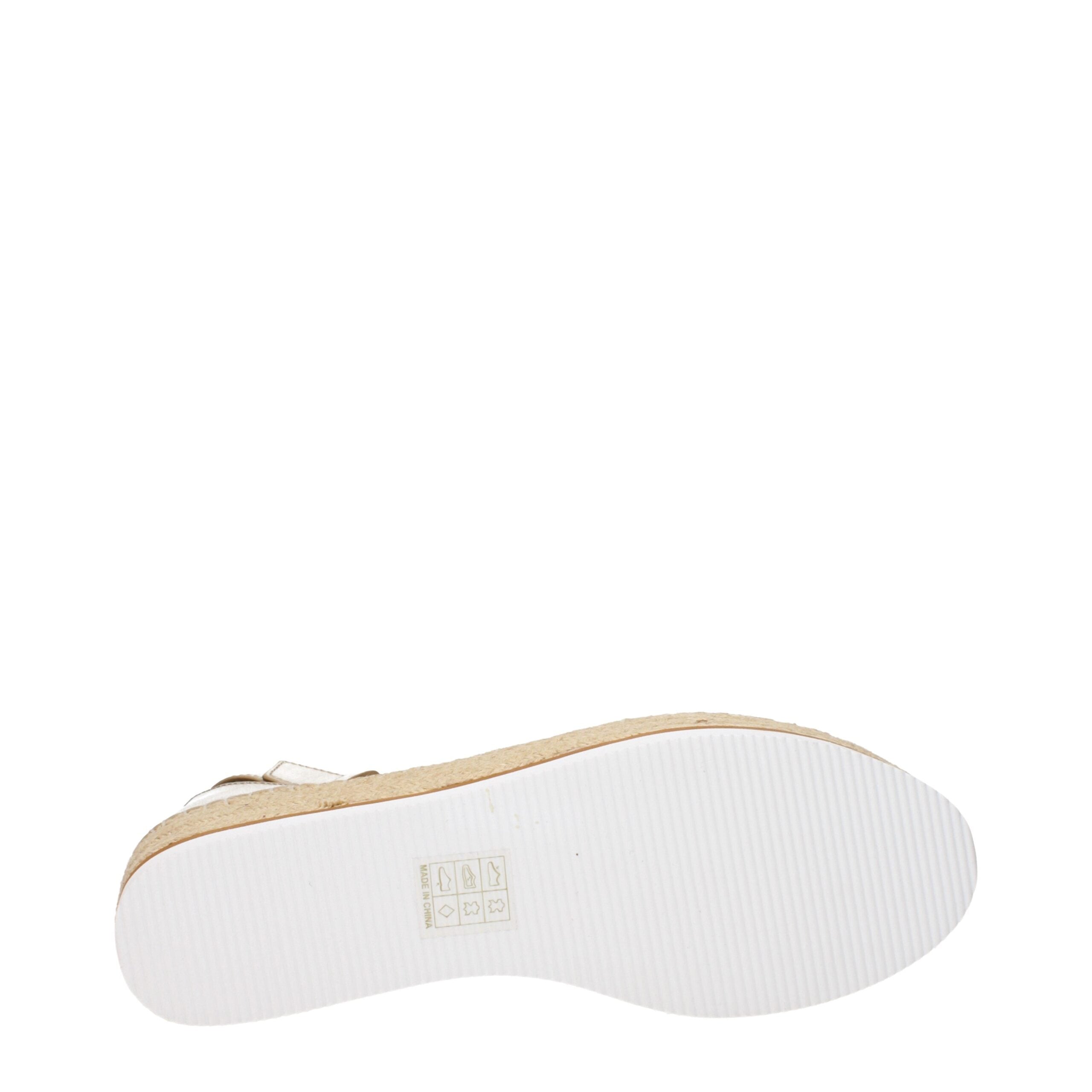 Gold Leather Wedge SandalsDescription: The product with MPN SB32201ANAPPALUX056 and code F84218 leather in gold is a wedges designed by See by Chloé.Gold Leather Wedge Sandals${tagsSee By ChloéAulae Gold Leather Wedge Sandals See By ChloéAulae Gold Leathe