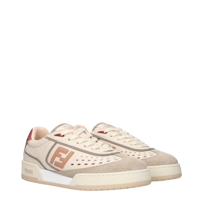 Beige Leather Low Top SneakersDescription: The product with MPN 8E8670ASB2F1RUY and code F84207 leather in beige is a sneakers designed by Fendi. It has features like front logo, side logo, back logo.Beige Leather Low Top Sneakers${tagsFendiAulae Beige Le